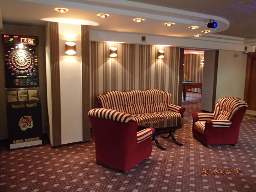 Hotel Morze Устка Екстер'єр фото