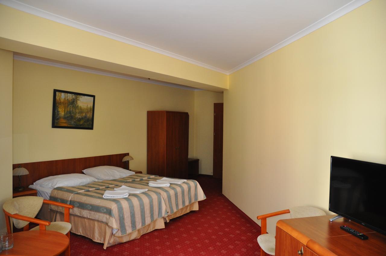 Hotel Morze Устка Екстер'єр фото