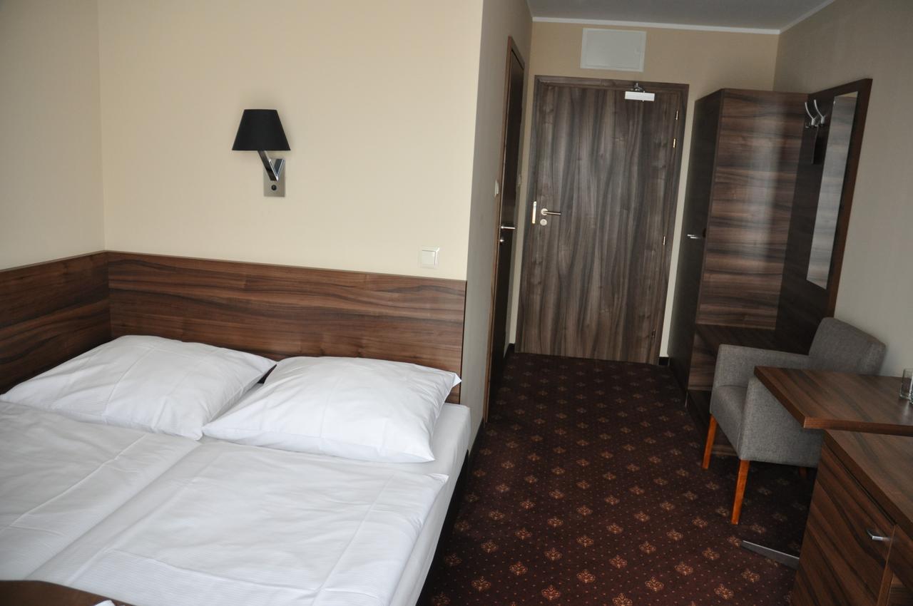 Hotel Morze Устка Екстер'єр фото