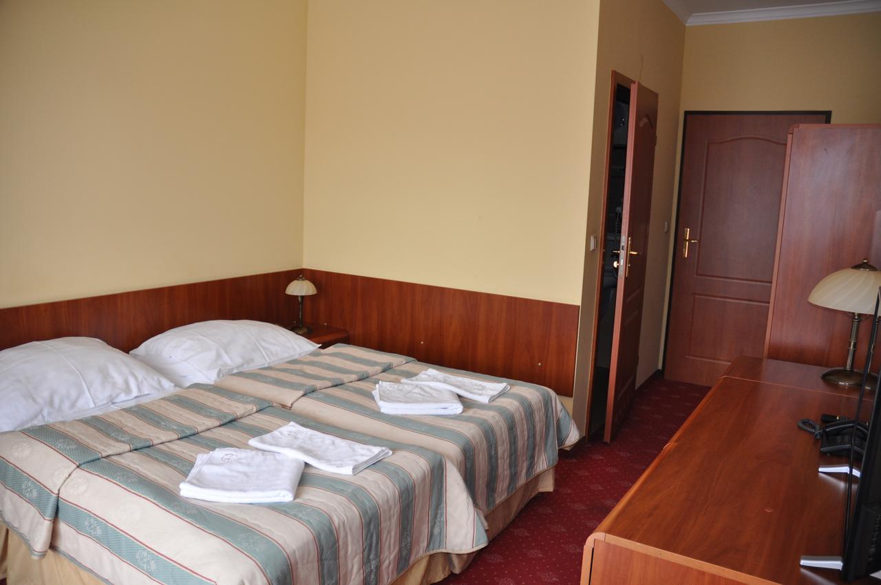 Hotel Morze Устка Екстер'єр фото